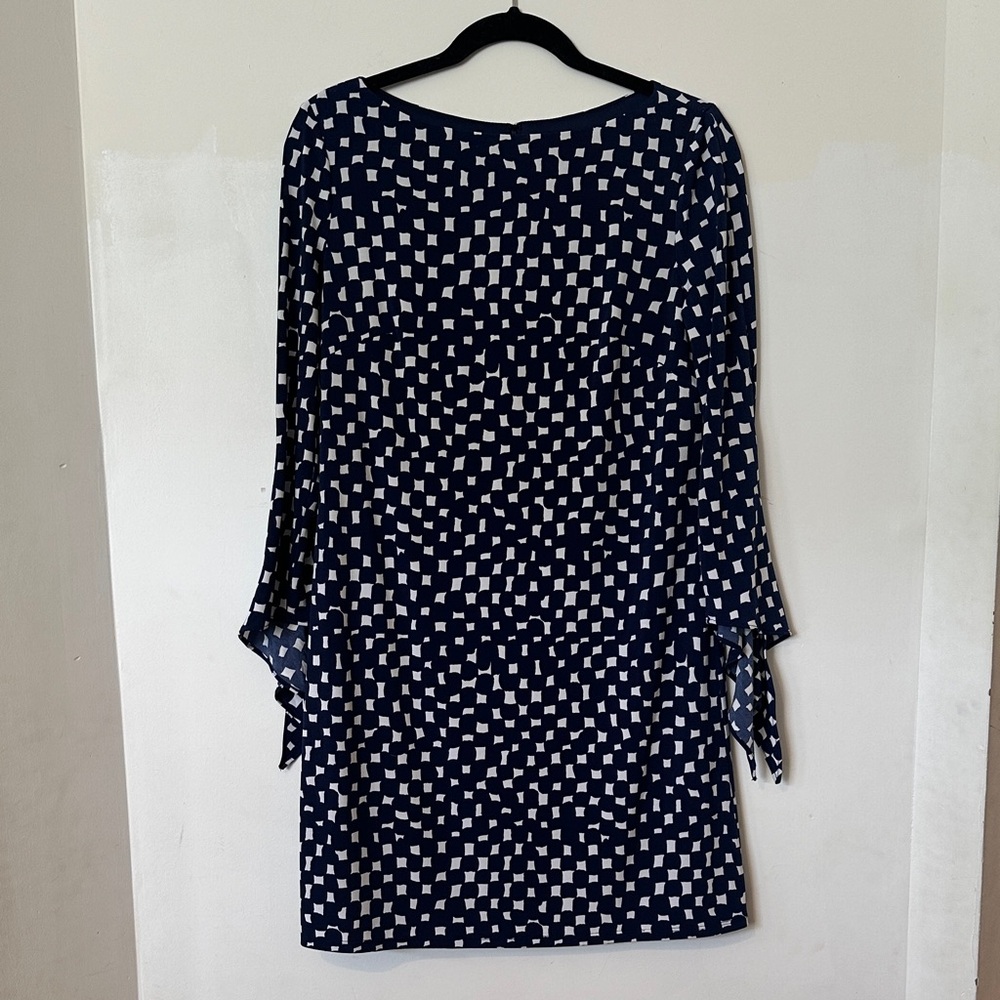 Tahari ASL Navy and White Long tie Sleeve Dress size 4